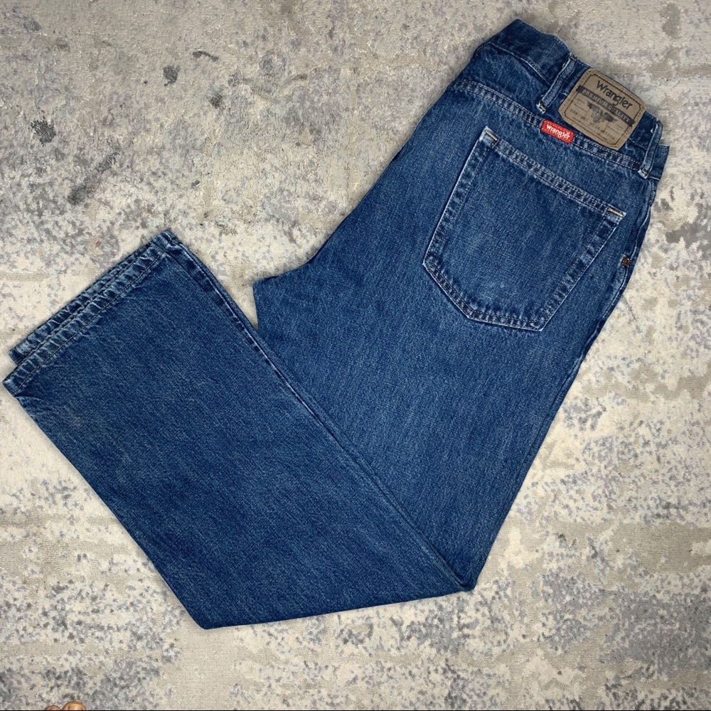 Wrangler Jeans REGULAR FIT 38” X 30”